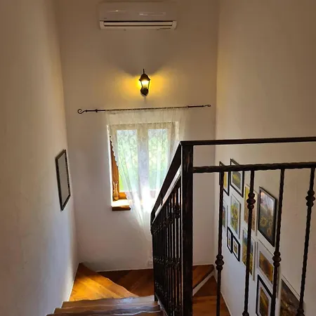 Beautiful Istrian With Private Pool And Private Parking Villa Butkovići