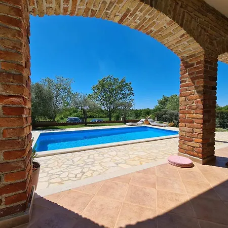 Beautiful Istrian With Private Pool And Private Parking Villa Butkovići