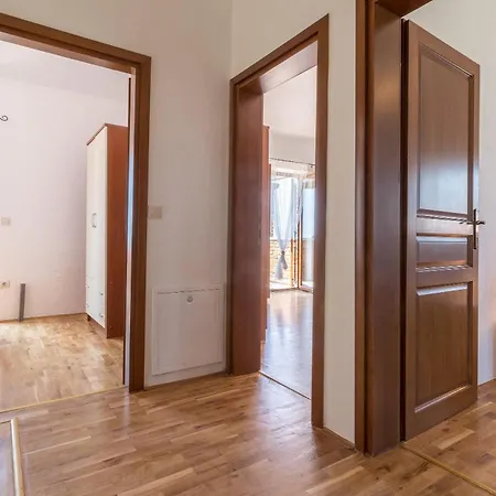 Villa Beautiful Istrian With Private Pool And Private Parking Butkovići